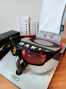 【未使用♪偏光♪】DUCATI限定/ポリッシュブラック/ジャパンフィット/ピットブル/オークリー/oakley/PITBULL 検サングラス釣りラン自転車 