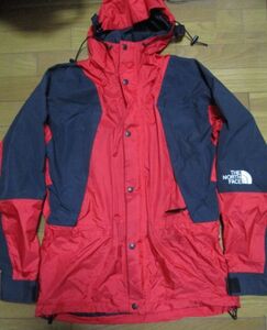 ノースフェイス　GORE TEX　Sサイズ　赤黒　ゴアテックス　THE NORTH FACE　アウトドア　ナイロン　ジャケット　汚れ有　内側劣化有