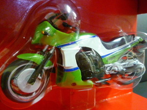 未開封＜非売品＞　1/24？ 　カワサキ　GPZ900R　 KAWASAKI GPZ 900R Z900　モーターサイクルコレクション バンプレスト