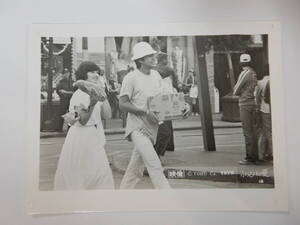 スチール写真1「ふりむけば愛」大林宣彦　山口百恵　三浦友和　　1978年