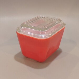 OLD PYREX オールド パイレックス リフ オレンジ Sサイズ / ビンテージ 保存容器 耐熱ガラス 濃オレンジ ②