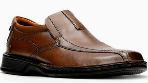 送料無料 Clarks 25.5cm ローファー ブラウン 軽量 ビジネス シューズ レザー 革 スーツ ブーツ スリッポン ゴア スニーカー JJJ151