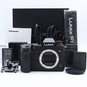 【新品級】 Panasonic Lumix S1R ボディ DC-S1R-K ルミックス パナソニック #4255