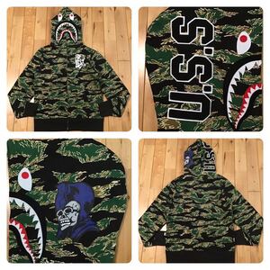 ★美品★ URSUS BAPE シャーク パーカー Mサイズ BAPE camo shark full zip hoodie エイプ ベイプ アベイシングエイプ a bathing ape z35