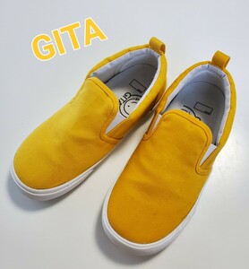 1日履いたのみです(*‘ω‘ *)!! ベルメゾン GITA ジータ スリッポン スニーカー 運動靴 黄色 23cm 男の子 女の子 シューズ 千趣会