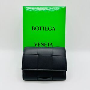 BOTTEGA VENETA ボッテガヴェネタ カセット 三つ折り ファスナーウォレット メンズ レディース ユニセックス