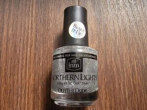 送料無料●新品●inm　ノーザンライト ●トップコート　シルバーラメ　　15ｍｌ　補償付き　在庫僅か