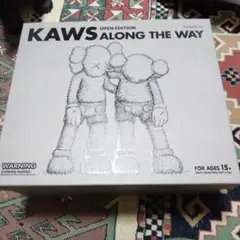 Kaws　フィギュア