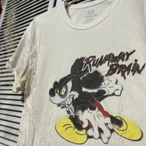 AHQI 1スタ 白 ミッキー Tシャツ ランナウェイブレイン Runnaway Brain - 90s 00s ビンテージ 古着 ベール 卸 仕入れ