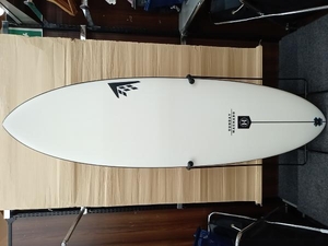 サーフボード FIREWIRE SUNDAY 5’9