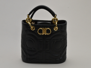 フェラガモ Salvatore Ferragamo ハンドバッグ/トート 211978 レザー BLACK GOLD レディース su_p e_u F-YA575