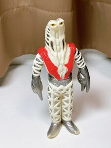 C110 ゴドラ星人 1983 ウルトラマン ソフビ フィギュア