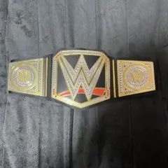 WWE チャンピオンベルト 金色