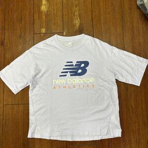 NEW BALANCE ニューバランス レディース アンプリファイドショートスリーブ Tシャツ S ラベンダー b1