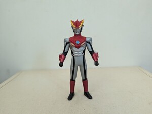 ウルトラヒーロー500シリーズ 54 ウルトラマンロッソ フレイム