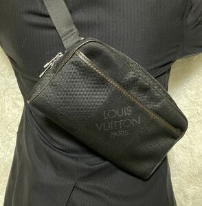 未使用級 定価14万 Louis Vuitton ルイヴィトン ボディーバッグ ダミエジェアン アクロバット メンズ ビジネス N41128 レザー ブラック 黒