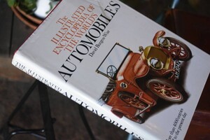 101929 洋書 「THE ILLUSTRATED ENCYCLOPEDIA OF AUTOMOBILES」　　本 自動車 外車 洋書 スーパーカー 旧車 ヒストリックカー 英国