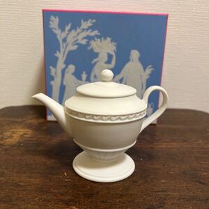 WEDGWOOD ウェッジウッド　ミューズムードライトティーポット