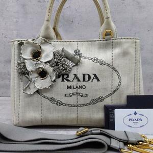 1円【入手困難】PRADA カナパ BIANCO ビアンコ 花 フラワー コサージュ 2way ショルダーバッグ ハンドバッグ Sサイズ 1BG439 斜め掛け