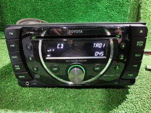 ☆☆トヨタ純正オーディオ CP-W60 ラジオ CD AUX USB