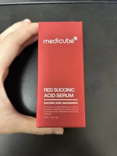 未開封medicube RED SUCCINIC ACID SERUM 30ml