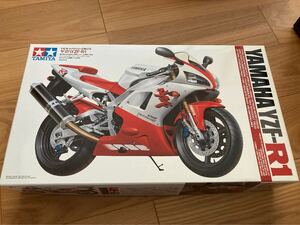 1/12 タミヤ ヤマハ YZF-R1 未組立