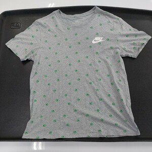 中古 NIKE グレー半袖Tシャツ　L SIZE