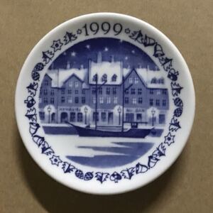 1999 NYHAVN イヤープレート ROYAL COPENHAGEN ロイコぺ　小皿　送料無料