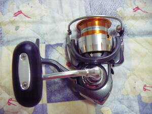 美品。DAIWA 『FREAMS 3520PE-SH』。PEライン付。ダイワ・フリームス。REAL FOUR/ZAION BODY