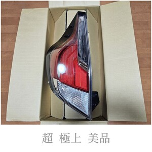 ★超 極上 美品★ アクア AQUA NHP10 左 テールランプ 81561-52D01 TOYOTA 正規 純正品 LED