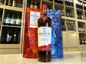 81902 マッカラン ザ ナイト オン アース 箱付 700ml 43％ MACALLAN