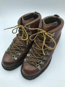 【アメリカ製】ダナー DANNER マウンテンライト ブーツ 茶　US7・1/2登山靴 MOUNTAIN LIGHT IMADE IN USA ゴアテックス GORETEX30520