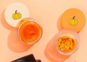 【Pumpkin Spice Lip Care Set】メイクアップレボリューション■リップスクラブ　リップマスク■パンプキン　プレゼント　誕生日