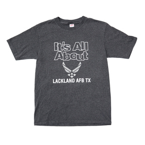 ☆送料無料☆ 90s USA製 ビンテージ USAF Tシャツ LACKLAND AFB TX ミリタリー 空軍 基地 SOFFE 米軍 メンズ アメカジ 古着 90年代 グレー