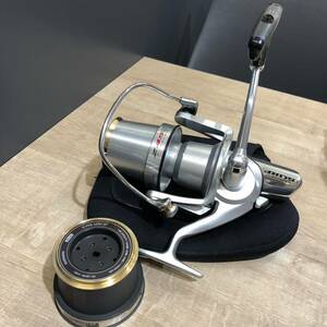 ★ 1円スタート 動作確認済!! ★ DAIWA ダイワ D45C 保存袋 付属品付 ゴールド シルバー リール フィッシング 釣具 釣り具 DC0