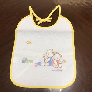 新品♪familiar ♪ スタイ よだれかけ ファミくん　リアちゃん