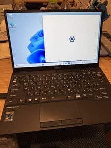 超美品 富士通 LIFEBOOK UH93/E3 intel core i7 1255u メモリ 16gb SSD 256gb