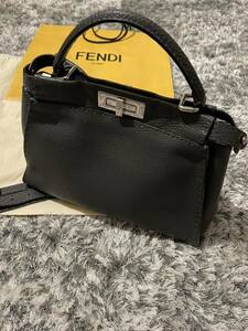 FENDI フェンディ ピーカーブー 2wayバッグ ハンドバッグ ピーカブー