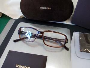 TOMFORD トムフォード セル 眼鏡フレーム TF5018-820　お洒落
