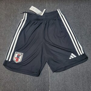 定価6050円　新品　Adidas　日本代表　サッカー　2325　Away　ユニフォーム 黒　 ショーツ　 パンツ　M