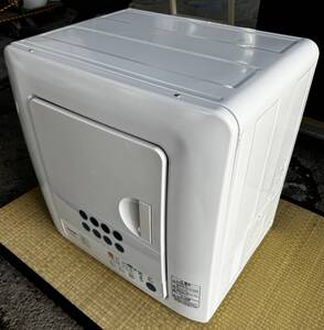 福岡市内送料無料　TOSHIBA 東芝 2017年製 6kg 電気衣類乾燥機 ED-60C 除湿型 乾燥機　乾燥容量6kg 503161