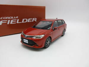 1/30 トヨタ 新型カローラフィールダー ハイブリッド 後期　非売品 カラーサンプル ミニカー　オレンジメタリック