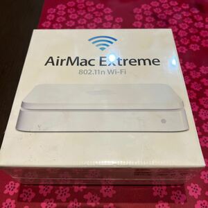 新品未開封品　AirMac Extreme ベースステーション MD031J/A ①