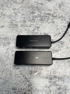 405// TOSHIBA USB-C to HDMI/VGA Travel Adapter PA5272U-1PRP ポート拡張アダプター USBハブ 2個セット