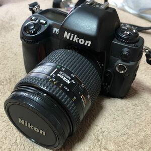 (n62)Nikon ニコン F100 レンズ付 AF NIKKOR 28-105mm フィルムカメラ 一眼レフ