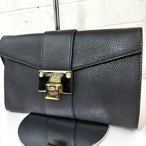 4 Φ 【 JIMMY CHOO 】 美品 ジミーチュウ ゴールド金具 レザー クラッチ / セカンド パーティー バッグ 手持ち 婦人鞄 商品ランク:A