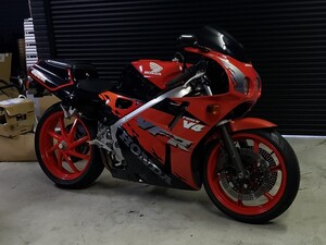 ホンダ VFR400R NC30