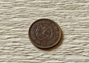 　半銭銅貨　　明治15年　　送料無料　　（10039）日本　古銭　貨幣　菊の紋章　骨董品　ポイント　近代　コイン　お金