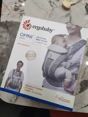 ergobaby OMNI breeze 抱っこひも新品未使用