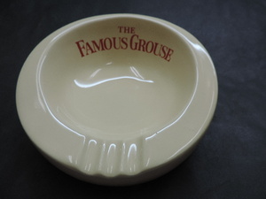 希少品　　★Ｔｈｅ　ＦＡＭＯＵＳ　ＧＲＯＵＳＥ　灰皿★　　陶器製　　高さ：約６cm・幅：約１４cm　　中古品